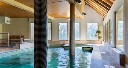 Appart 50m du Télécabine | AccÚs Piscine + Sauna!