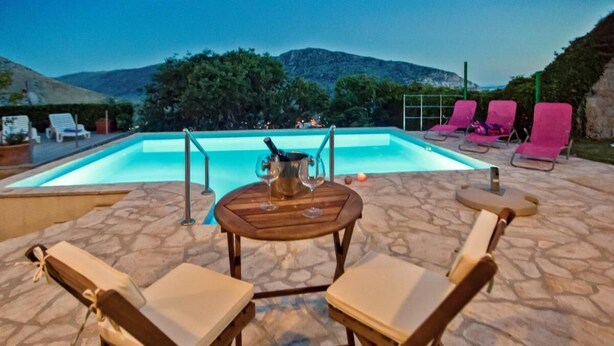 Pool - Room-villa Don Dan Near Split (Split)