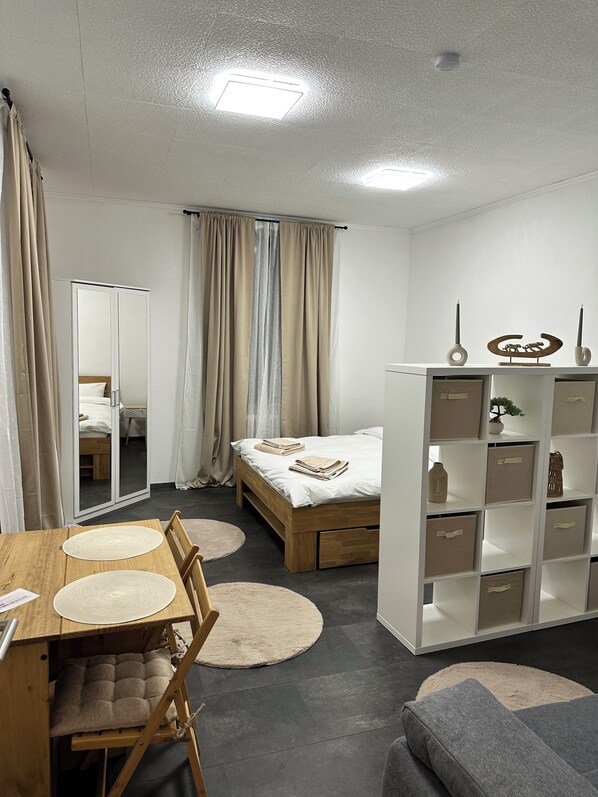 1 Schlafzimmer, WLAN, Bettwäsche