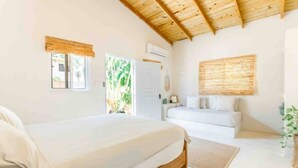 1 Schlafzimmer, Schreibtisch, Reisekinderbett, kostenloses WLAN