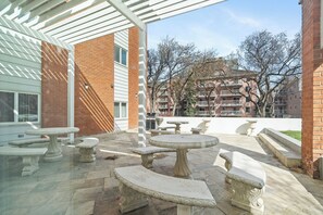 Outdoor dining - Pool/Patio/ & Private Balcony in Downtown Edmonton, Private Parisian Condo (Edmonton)