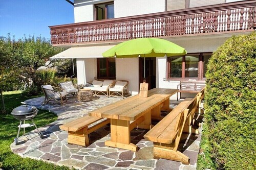 das geräumige zweistöckige Ferienhaus 3appletrees