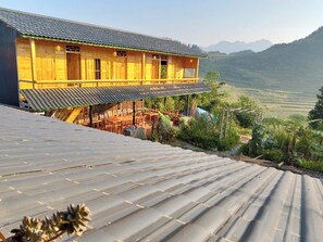 Delad sovsal - Basic - utsikt mot innergården | Terrass/Patio