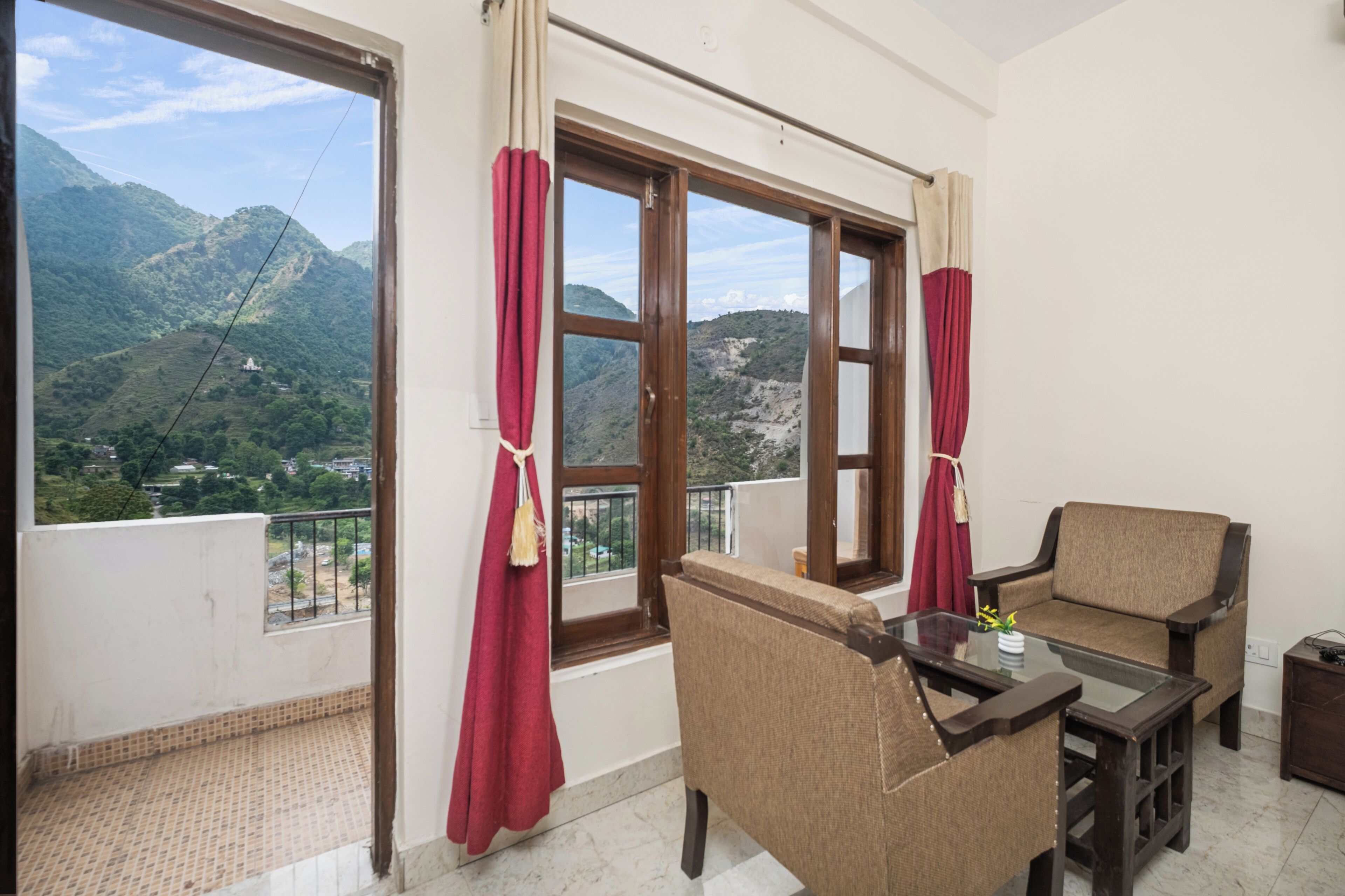 Deluxe Room With Garden View | Premium bedding, desk, laptop workspace, free WiFi