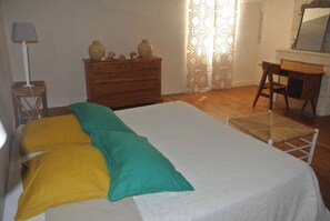 2 camere, ferro/asse da stiro, Wi-Fi, lenzuola
