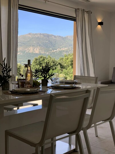 皮特拉杰米纳旅游公寓