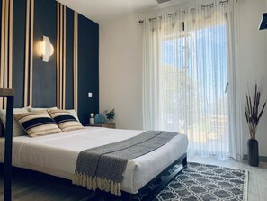 Bügeleisen/Bügelbrett, kostenloses WLAN