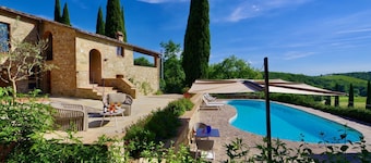 Setriolo by Arceno Rentals Club, exclusive Villa and Annex, Pool A/C Concierge