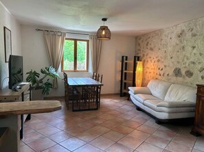 Living area - Camping White Rock (Castellane)