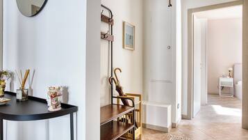 Deluxe appartement, uitzicht op stad | 2 slaapkamers, gratis wifi, beddengoed