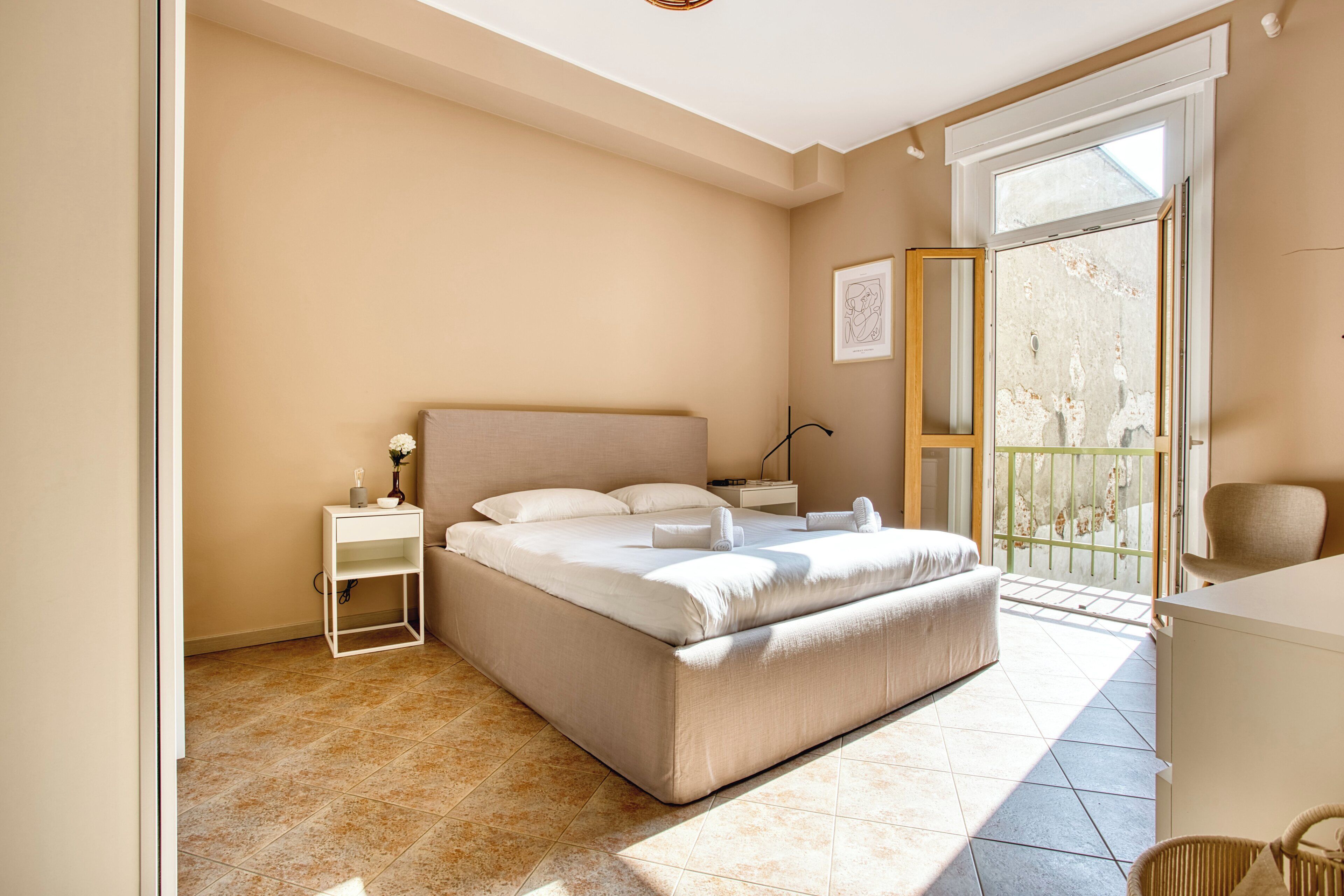 Deluxe Apartment, City View | 2 bedrooms, free WiFi, bed sheets