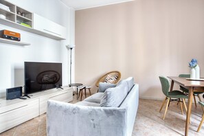 Living area - Chic flat in the centre (Milan)
