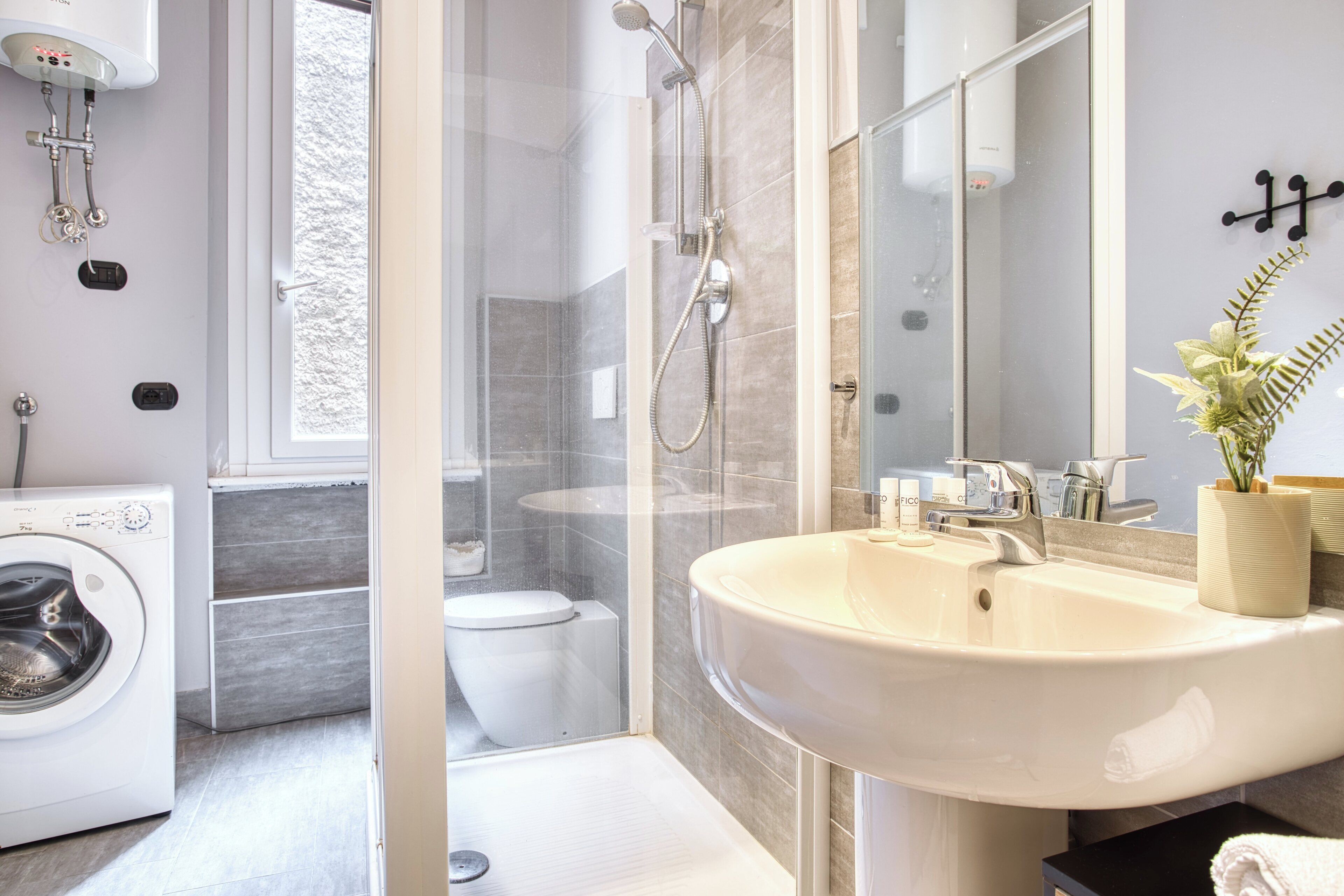 Appartement, 2 slaapkamers, balkon | Badkamer | Gratis toiletartikelen, een haardroger, een bidet, handdoeken