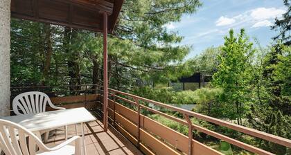 Ferienwohnung 'Nr 7' mit Bergblick und Balkon; weitere Hunde auf Anfrage