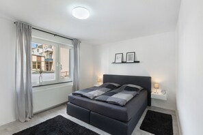 2 soverom, wi-fi (inkludert) og sengetøy