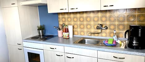 冰箱、烤箱、炉灶、茶具/咖啡用具