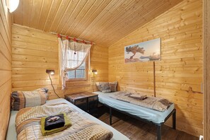 2 bedrooms, free WiFi, bed sheets