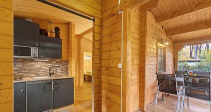 Apartment 'Waldblick' with Private Terrace, Private Garden and Wi-Fi