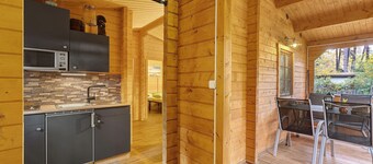 Apartment 'Waldblick' with Private Terrace, Private Garden and Wi-Fi