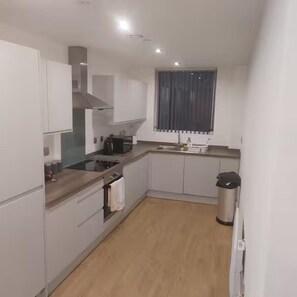 Apartment | Private kitchen - Central 1 Bed-self Checkin, Min-arena, 7d-discount (Manchester)