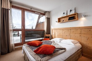 2 chambres, lit de bébé portatif, Wi-Fi (supplément), literie fournie