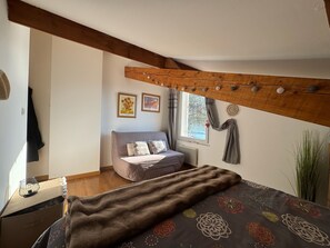 2 chambres, fer et planche à repasser, Wi-Fi
