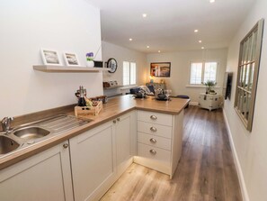 Cottage | Interior - North Sands (Chathill)