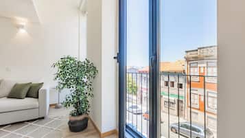 Basic Apartment, 1 Double Bed with Sofa bed, Non Smoking | Living area