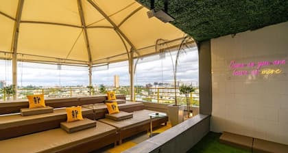 The Hosteller Bangalore, Brigade Road