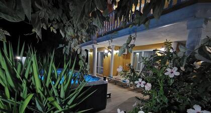 Villa with a Pool and Jacuzzi