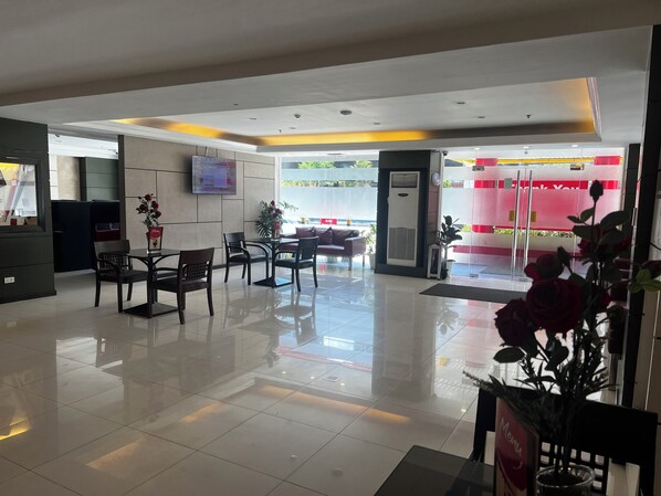 Reception - Hotel Sogo EDSA Shaw Blvd (Mandaluyong)