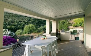 Villa, 3 chambres, piscine privée | Balcon