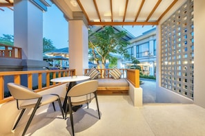Chambre Deluxe avec lits jumeaux | Terrasse/Patio