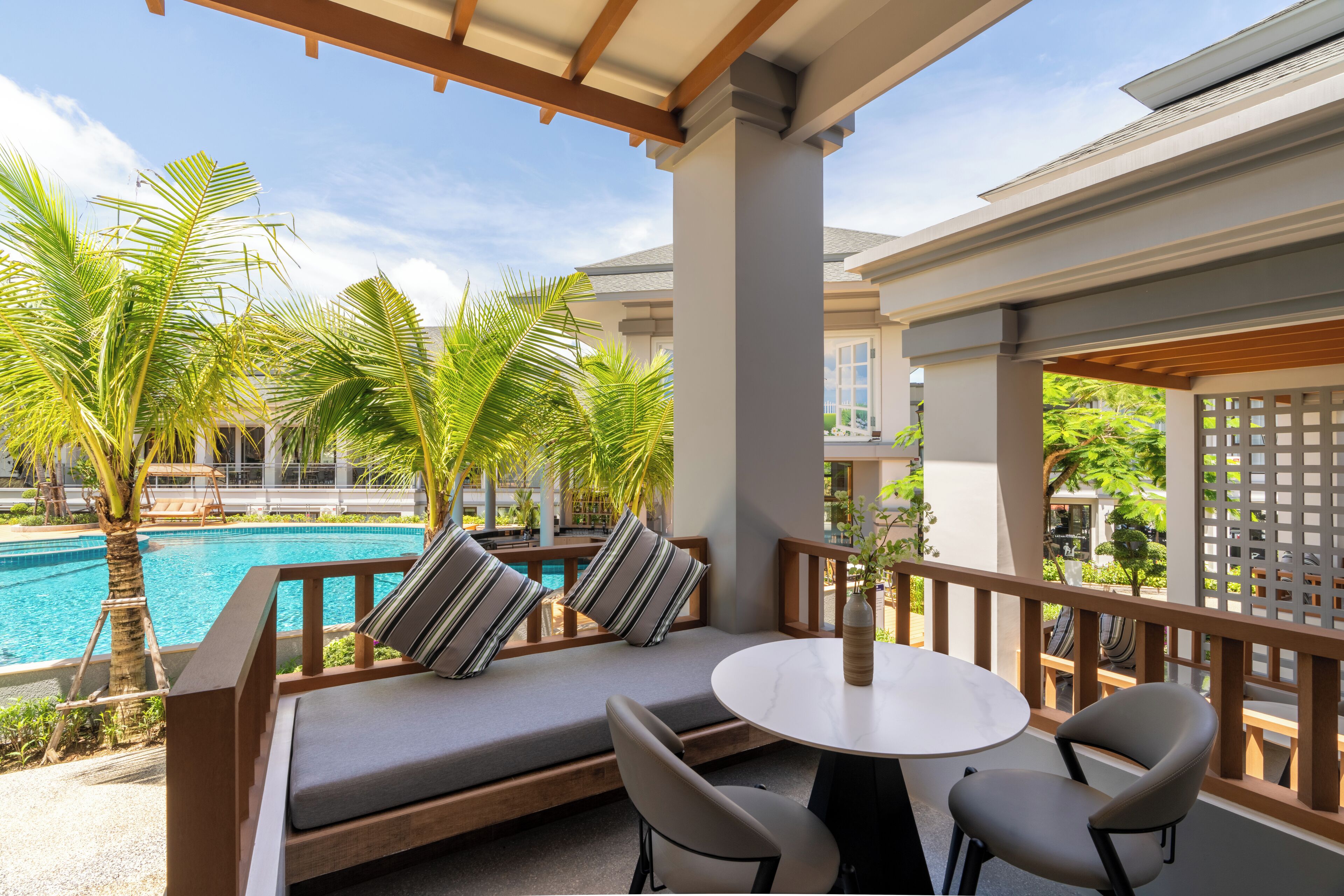 Deluxe Twin Room | Terrace/patio