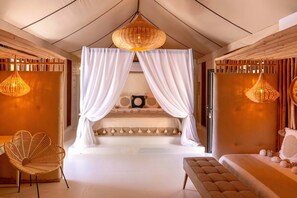 19 chambres, fer et planche Ă repasser, lit parapluie, Wi-Fi gratuit