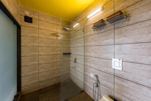 Gemeinsamer Schlafsaal, Gemischter Schlafsaal, Balkon (Bed in 6 Beds) | Badezimmer
