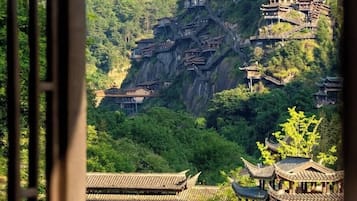 واجهة المنشأة