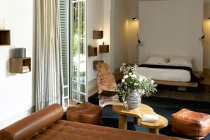 4 chambres, fer et planche à repasser, lit parapluie, Wi-Fi gratuit