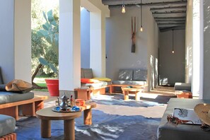 Terrace/patio - My Rental Homes - Villa Susan with heated pool and large garden (Marrakesh)