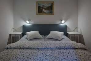 3 Schlafzimmer, Bügeleisen/Bügelbrett, kostenloses WLAN, Bettwäsche