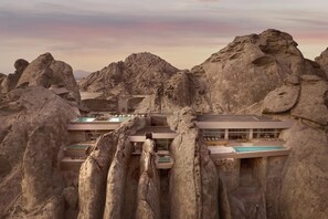 2 outdoor pools, open 8:00 AM to 6:00 PM, pool umbrellas - Desert Rock Resort (Umluj)