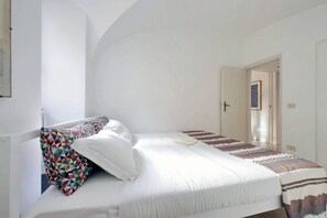 Apartment (1 Bedroom)