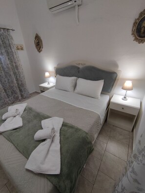 2 soverom, strykejern/-brett, reiseseng for barn og wi-fi (inkludert)