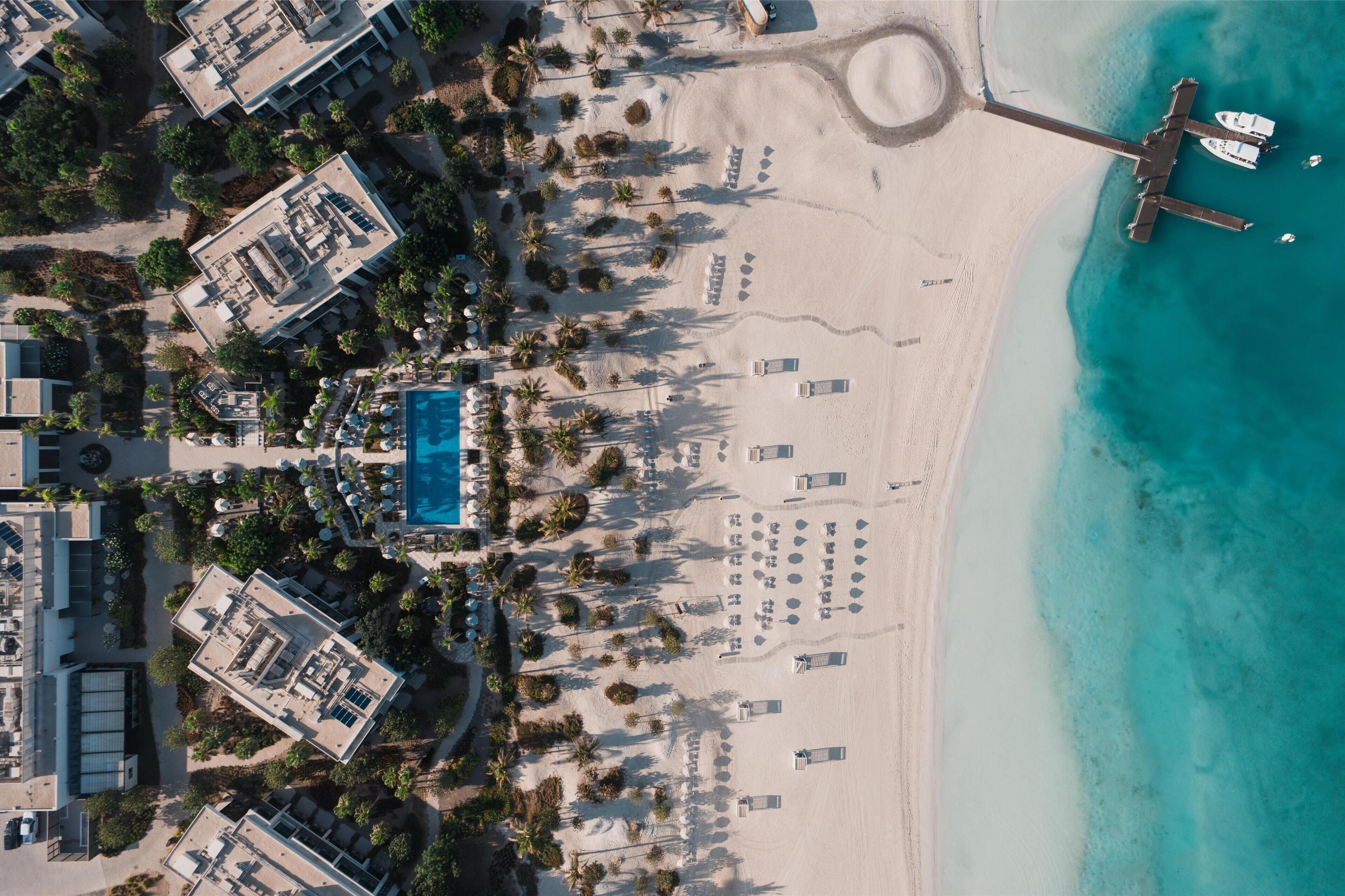 海灘、太陽傘、間海灘酒吧