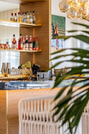Bar (in der Unterkunft)