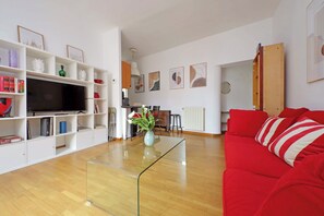 Living area - Metastasio (Rome)