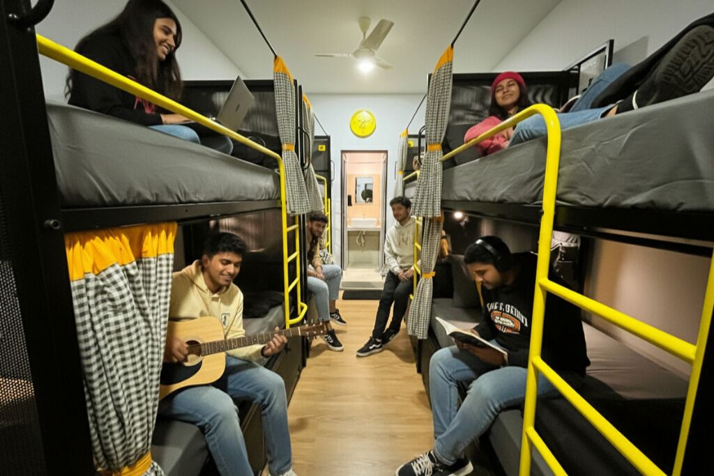 Slaapzaal, gemengd (8 Bed) | Beddengoed