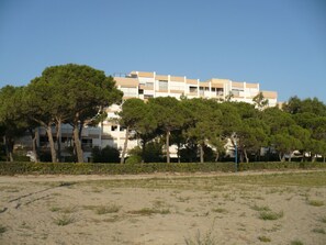 Exterior - T2 direct access to the beach, beautiful sea view + private parking (Argelès-sur-Mer)
