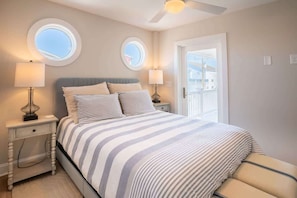 8 bedrooms, iron/ironing board, free WiFi, bed sheets