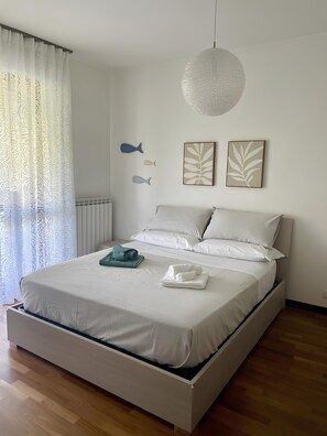 1 bedroom, iron/ironing board, travel crib, free WiFi